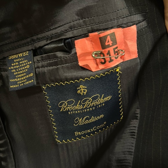 Brooks Brothers Madison BrooksCool®️ Suit - Picture 3 of 16